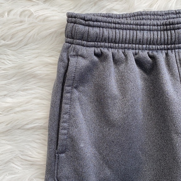 Under Armour | Storm Loose Fit Sweatpants - Picture 4 of 14